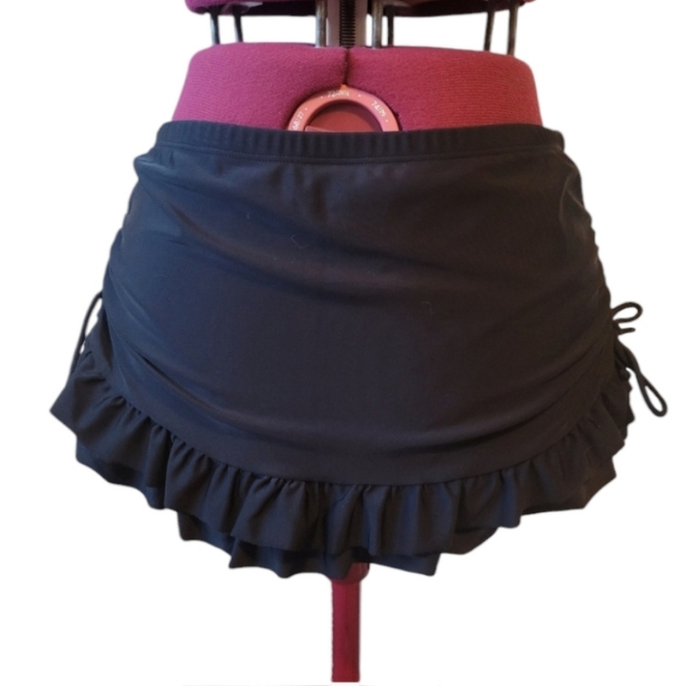 SIMON CHANG Black Bikini Bottom Skirt with Flouncy Ruffle Side Ruching, Size 8